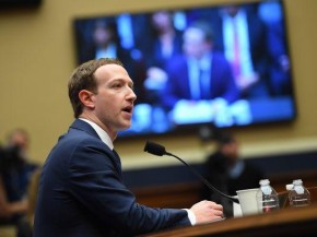 投资者呼吁Facebook任命独立董事长 取代扎克伯格