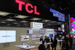 TCL集团内部重组，逐步将家电等业务分拆至TCL多媒体