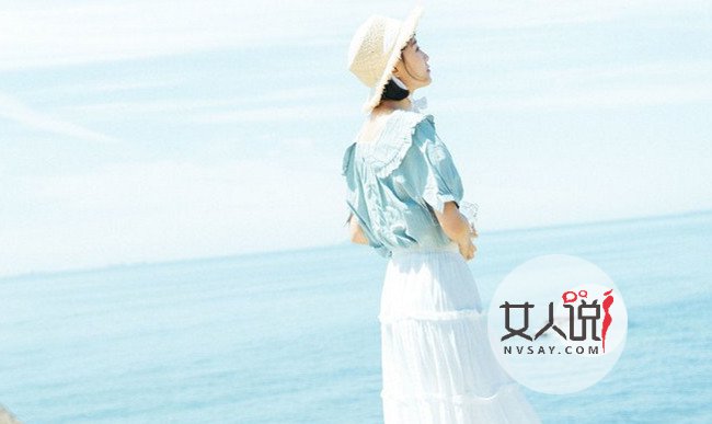 我的野蛮女上司 温泉池里她要了我无数次