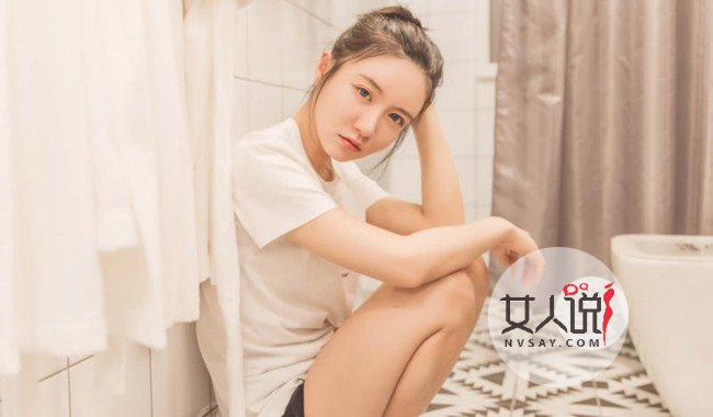 老师把我变成妹了 狭小的课室里他趁我不注意从后面进入