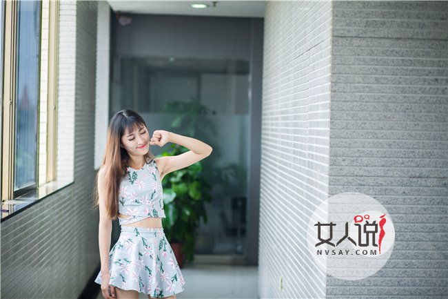 淑女的欲望 清晨她的小舌包裹着我的挺拔