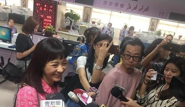 陈意涵许富翔七夕结婚 透露宝宝性别是男生